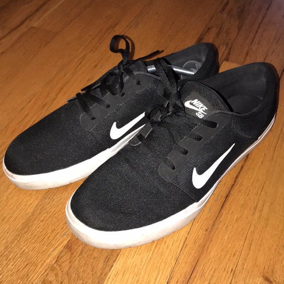 Nike Sb Portmore Canvas Skate Shoes 